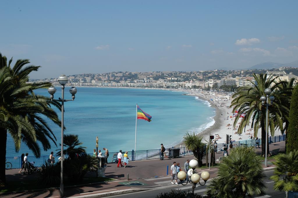 Carré D'or Very Near The